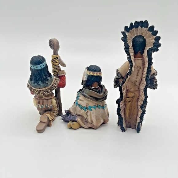 Vintage WMG Native Americans Hand Painted Figurines 2003 - Picture 10 of 10